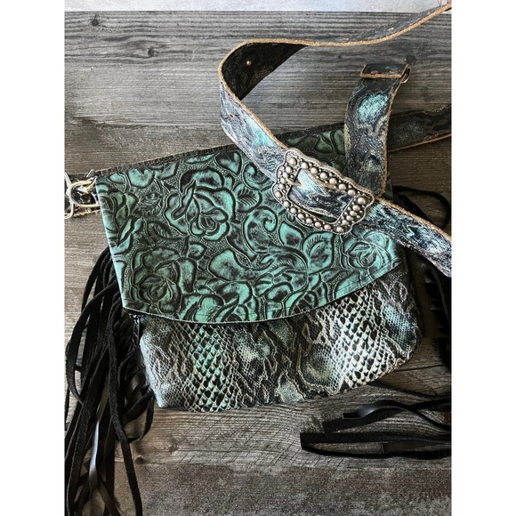 embossed leather handbags - Picture 2 of 9